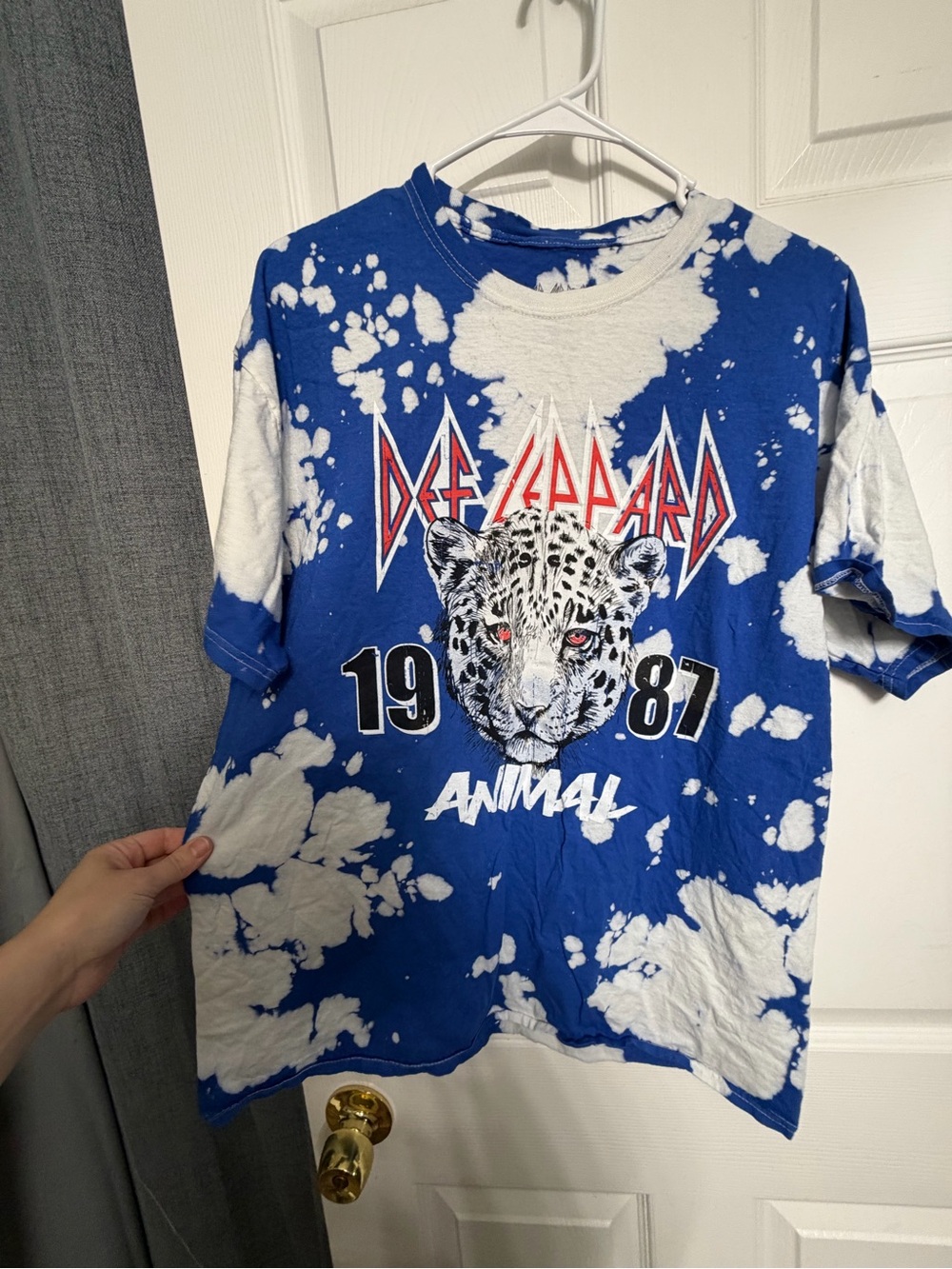Def Leppard Blue Tie-Dye 'Animal' Graphic Tee